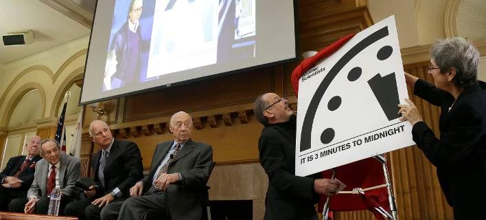 Πιο κοντά στη «συντέλεια»: -Το ρολόι της Αποκάλυψης δείχνει πλέον δύο λεπτά πριν τα μεσάνυχτα